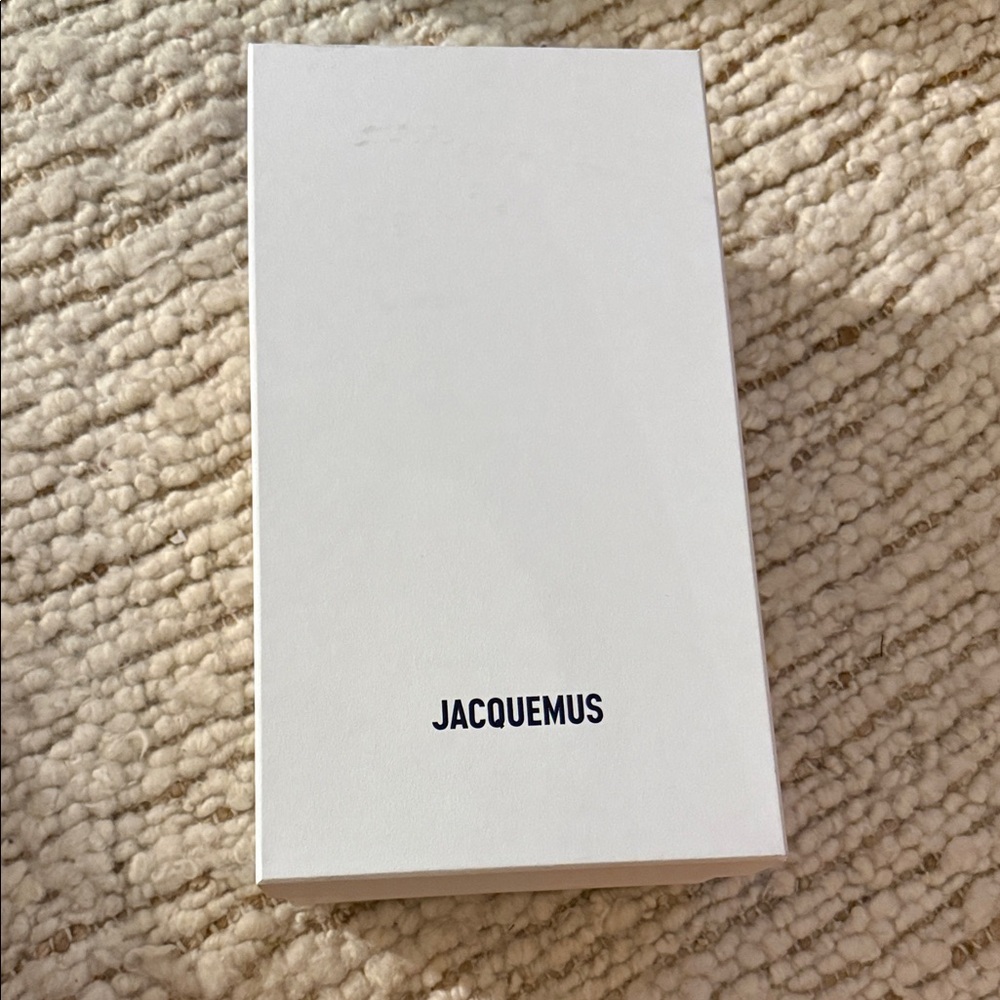 NEW Jacquemus Light Cream large box